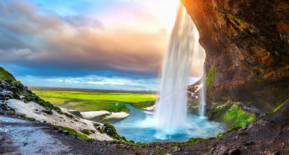 Kinh nghiệm du lịch Iceland từ A–Z mới nhất – Chinh phục thiên nhiên hoang sơ Bắc Âu