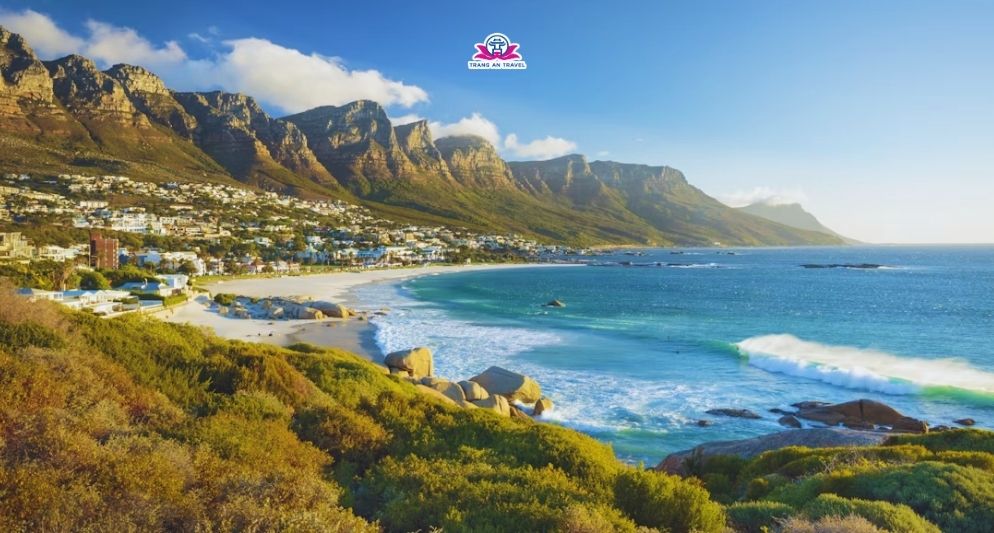 Núi Bàn ở Cape Town – Biểu tượng kỳ quan trong tour Nam Phi