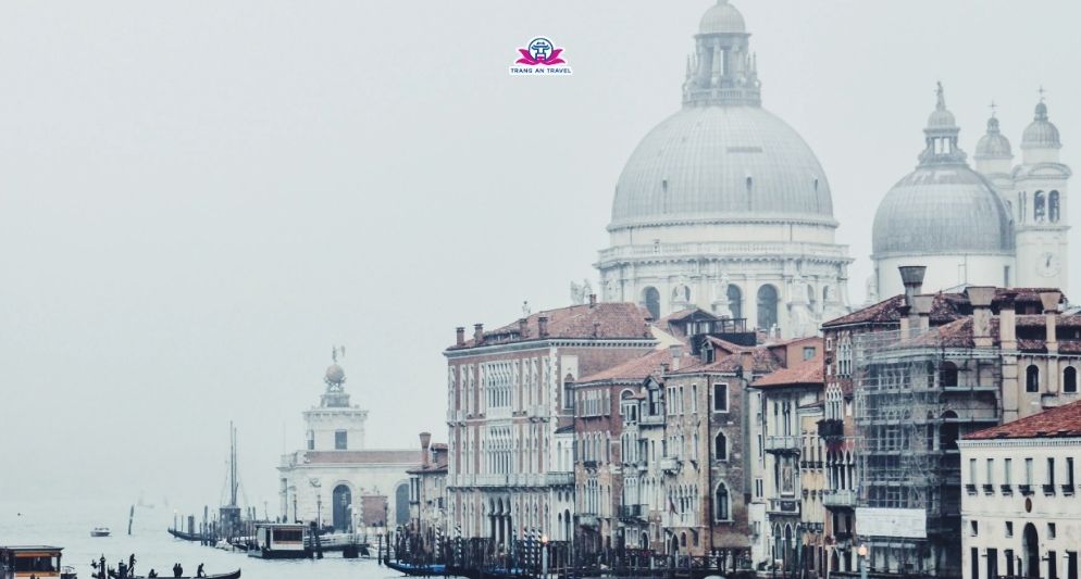 Thời tiết Ý tháng 1 – Kinh nghiệm du lịch trọn vẹn cùng tour châu Âu