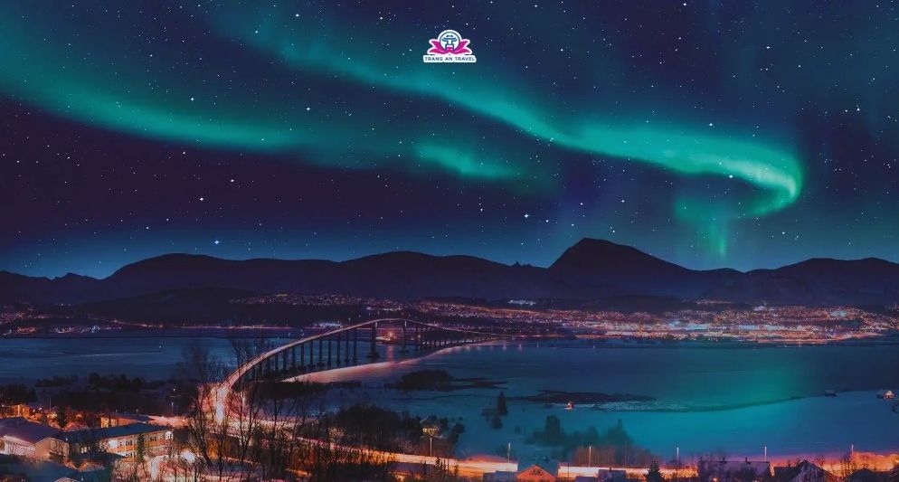 Săn cực quang đêm Giáng sinh ở Bắc Âu – Kỳ quan thiên nhiên phải chiêm ngưỡng trong đời