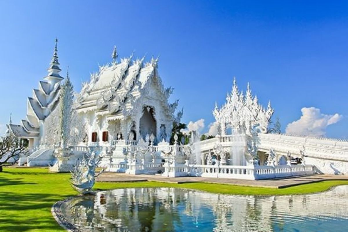 Ngôi chùa độc đáo phong cách phim viễn tưởng - 8