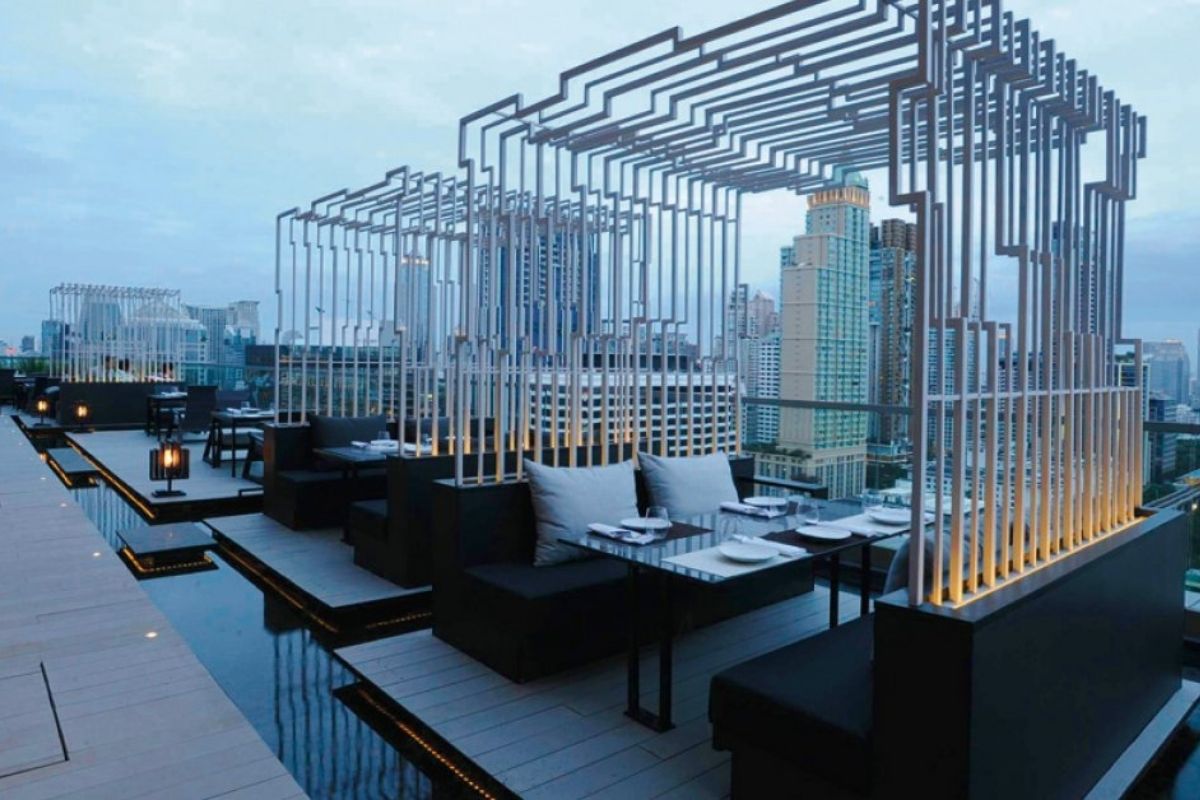 Zense Rooftop Bar