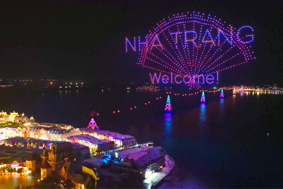 khach du lich trung quoc den nha trang