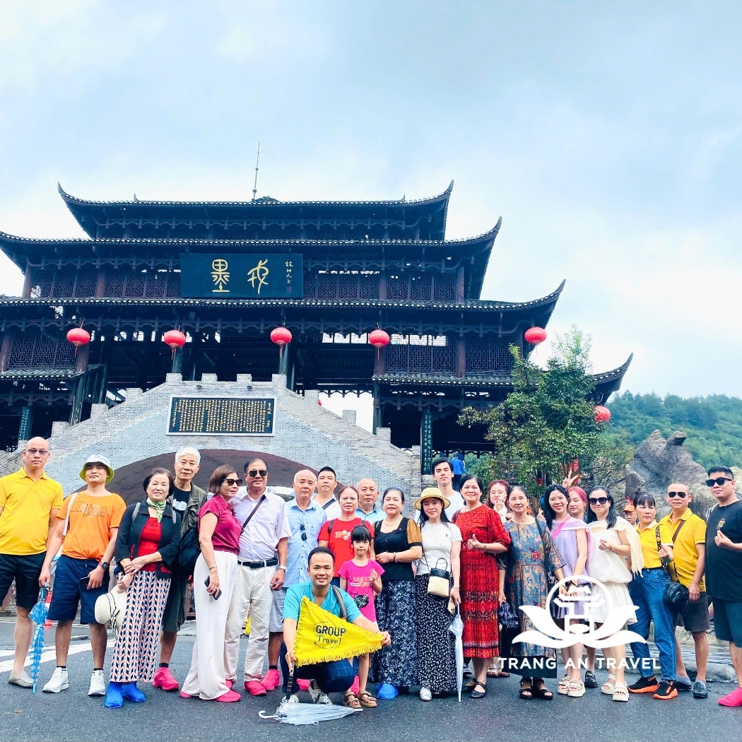 Phượng Hoàng cổ trấn – nơi thời gian như dừng lại