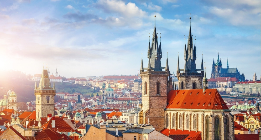 Thời tiết du lịch Séc tháng 6: Có gì đẹp, có gì cần chuẩn bị gì?	