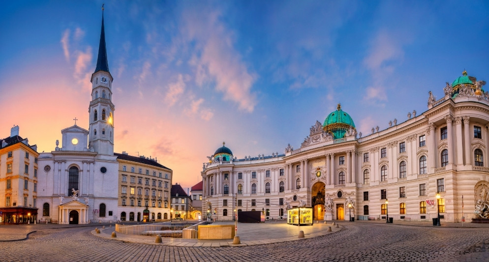 Thời tiết du lịch Áo tháng 6: Có gì đẹp, có gì cần chuẩn bị gì?	