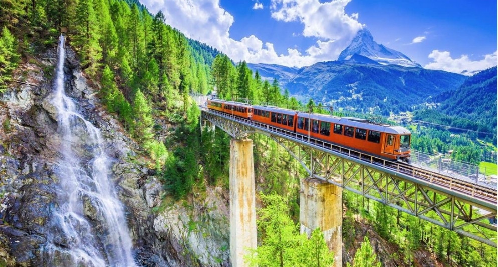 Thời tiết du lịch Thụy Sĩ tháng 6: Có gì đẹp, có gì cần chuẩn bị khi du lịch?