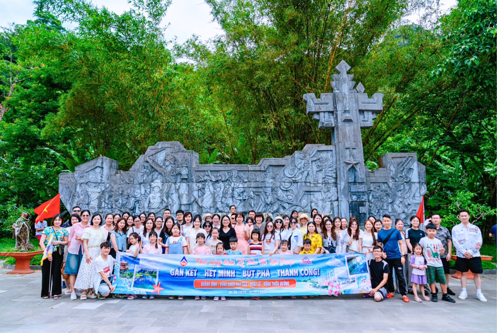 Đoàn du lịch QUẢNG BÌNH: Vũng Chùa đảo Yến - Nhật Lệ - Động Thiên Đường