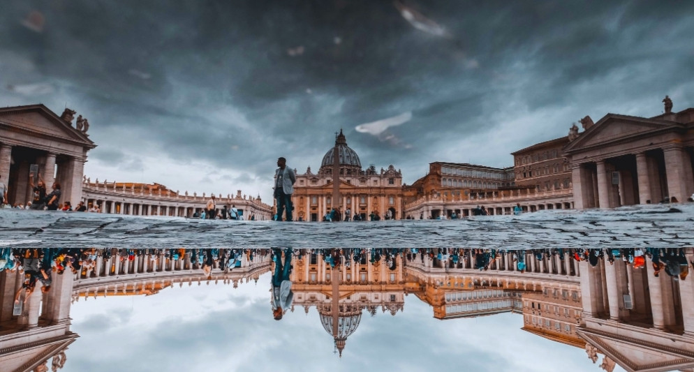 Du lịch châu Âu vào mùa mưa: Nên đi đâu và làm gì để không mất hứng?