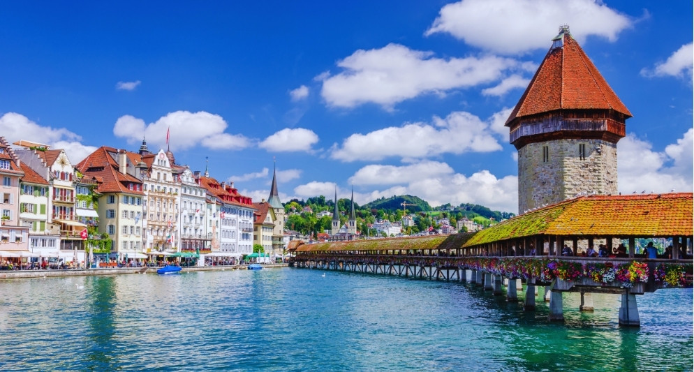 Tour Châu Âu 6 Nước 10N9Đ Mùa Hè 2025 – Trọn Vẹn Hành Trình Từ Paris Hoa Lệ Đến Venice Lãng Mạn