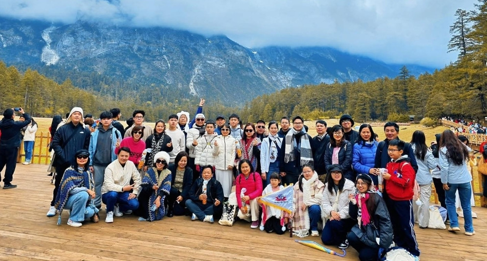 Các đoàn du lịch LỆ GIANG - ĐẠI LÝ - SHANGRILA