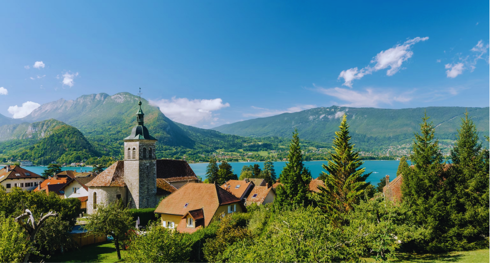 Cắm trại ở châu Âu: Kinh nghiệm, điểm đến và hành trình gần gũi thiên nhiên