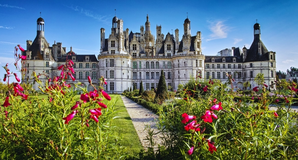 Tour châu Âu theo dấu những lâu đài cổ kính – Hành trình lạc bước vào thế giới huyền thoại