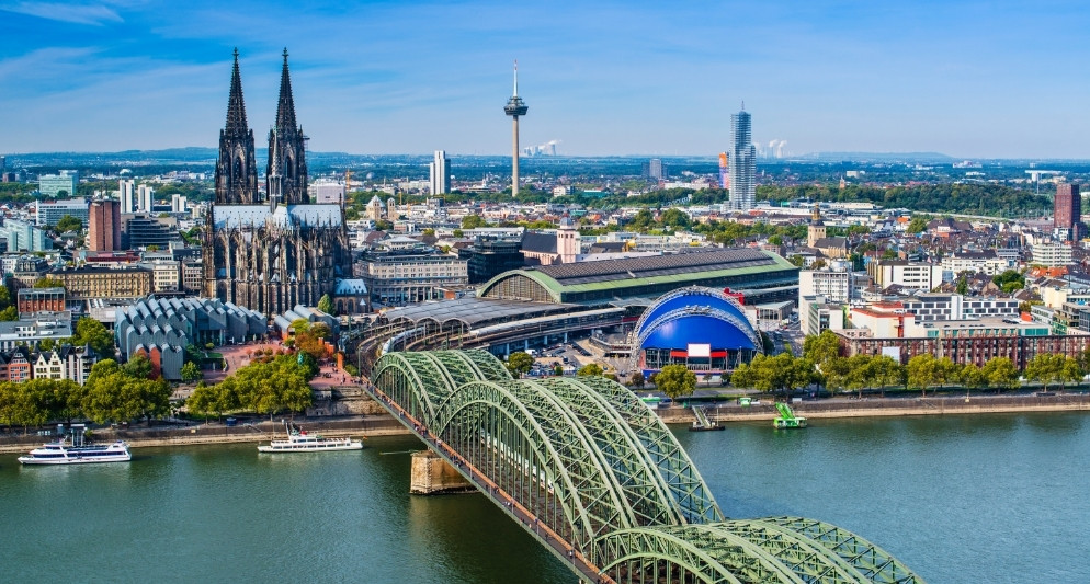 Thời Tiết Du Lịch Đức Tháng 7: Có Gì Đẹp, Có Gì Cần Chuẩn Bị?