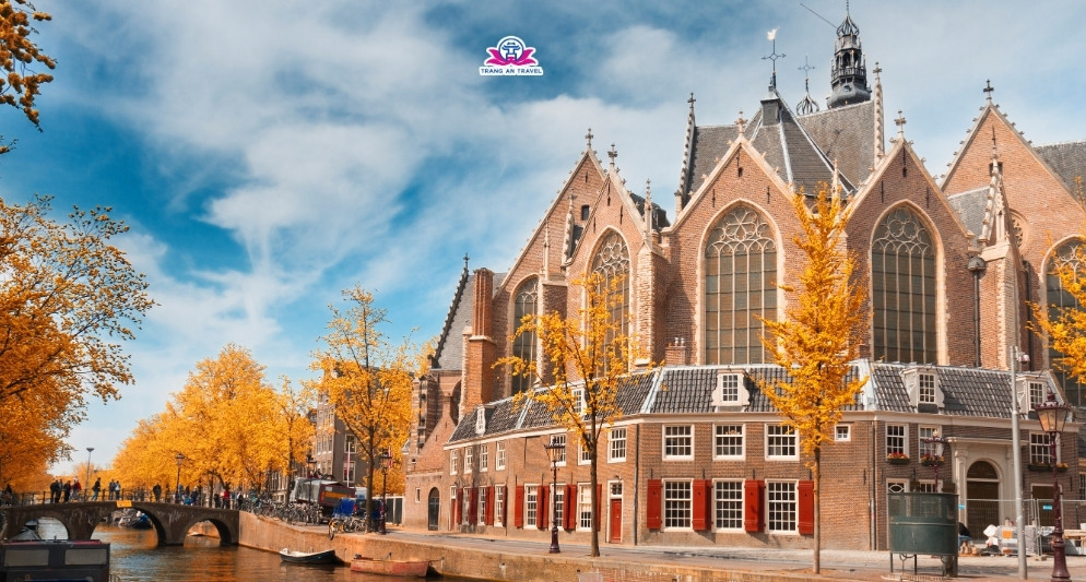 Thời điểm săn lá vàng đẹp nhất tại châu Âu năm 2025 – Cẩm nang cập nhật cho mùa thu vàng sắp tới