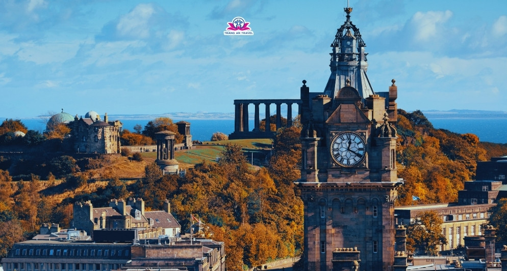 Top điểm đến ngắm lá đỏ đẹp nhất châu Âu tháng 10