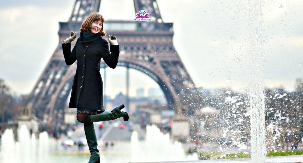 Du lịch châu Âu mùa thu nên mặc gì? Gợi ý phối đồ đẹp – ấm – sang khi đi châu Âu tháng 9, 10, 11