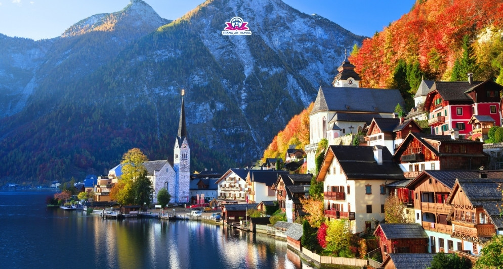 Top điểm đến ngắm lá đỏ đẹp nhất châu Âu tháng 10 – Gợi ý lịch trình tour mùa thu lý tưởng