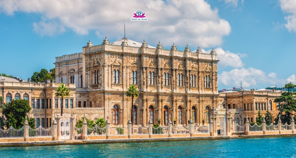 Cung điện Dolmabahce