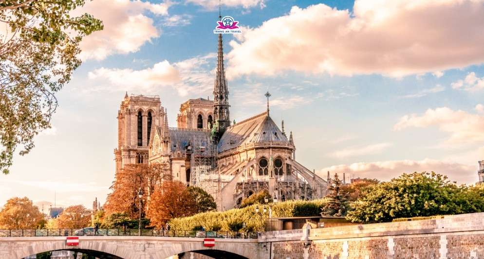 Thời tiết Pháp tháng 9 – Mùa vàng dịu nhẹ cho hành trình tour châu Âu lãng mạn