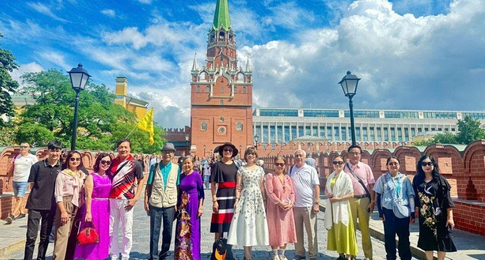 Tour du lịch Nga dành cho người lớn tuổi – Lịch trình nhẹ nhàng, phong cảnh đẹp