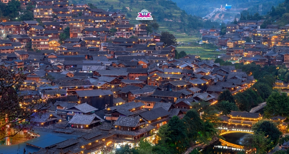 Tour Quý Châu khởi hành từ Hà Nội giá tốt năm 2025 – Trải nghiệm văn hóa đặc sắc trong men say