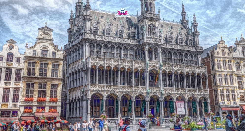 Thời tiết Bỉ tháng 8 – Mùa hè dịu mát và lễ hội sôi động