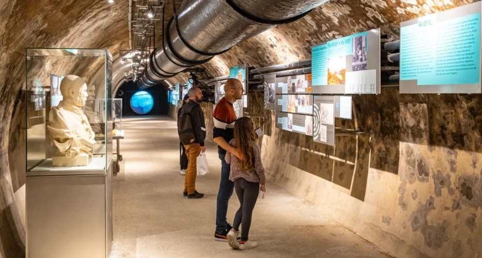 Có gì trong Musée des Égouts, bảo tàng cống ngầm Paris?