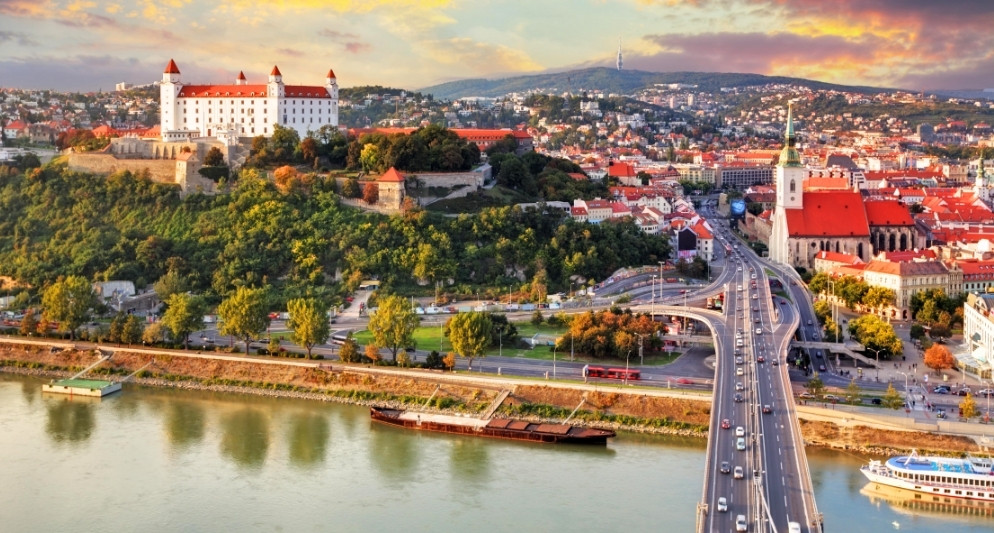 6 thành phố mơ màng bên dòng Danube