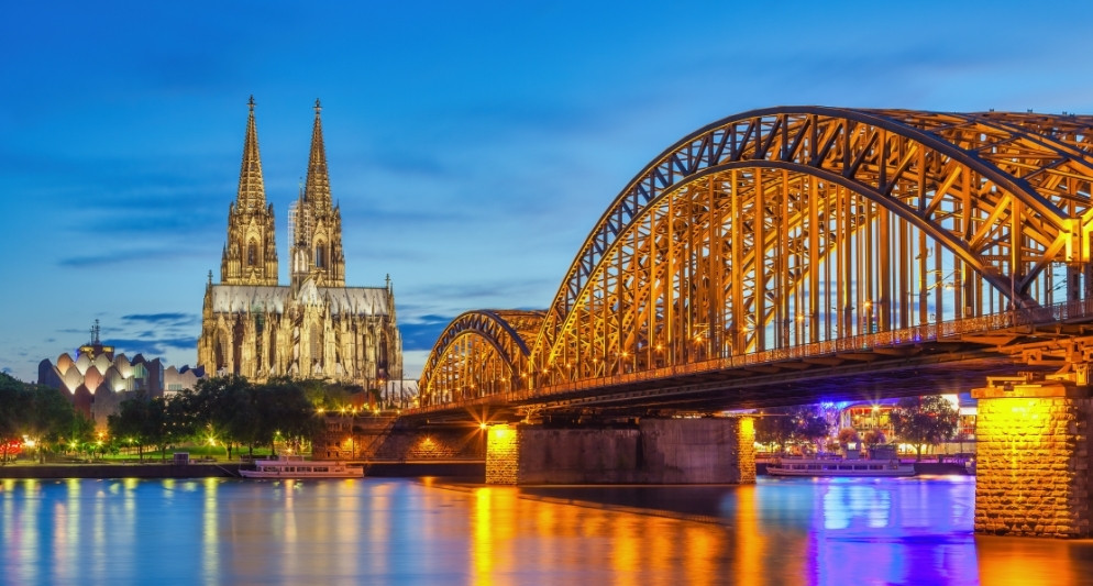 8 công trình kiến trúc Gothic hút khách ở châu Âu