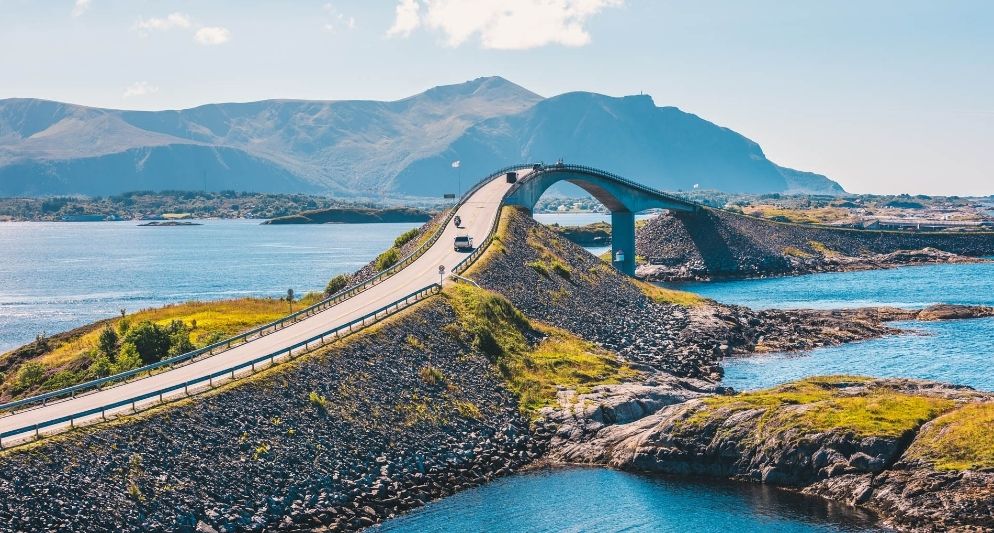 7 tuyến đường ở châu Âu ấn tượng