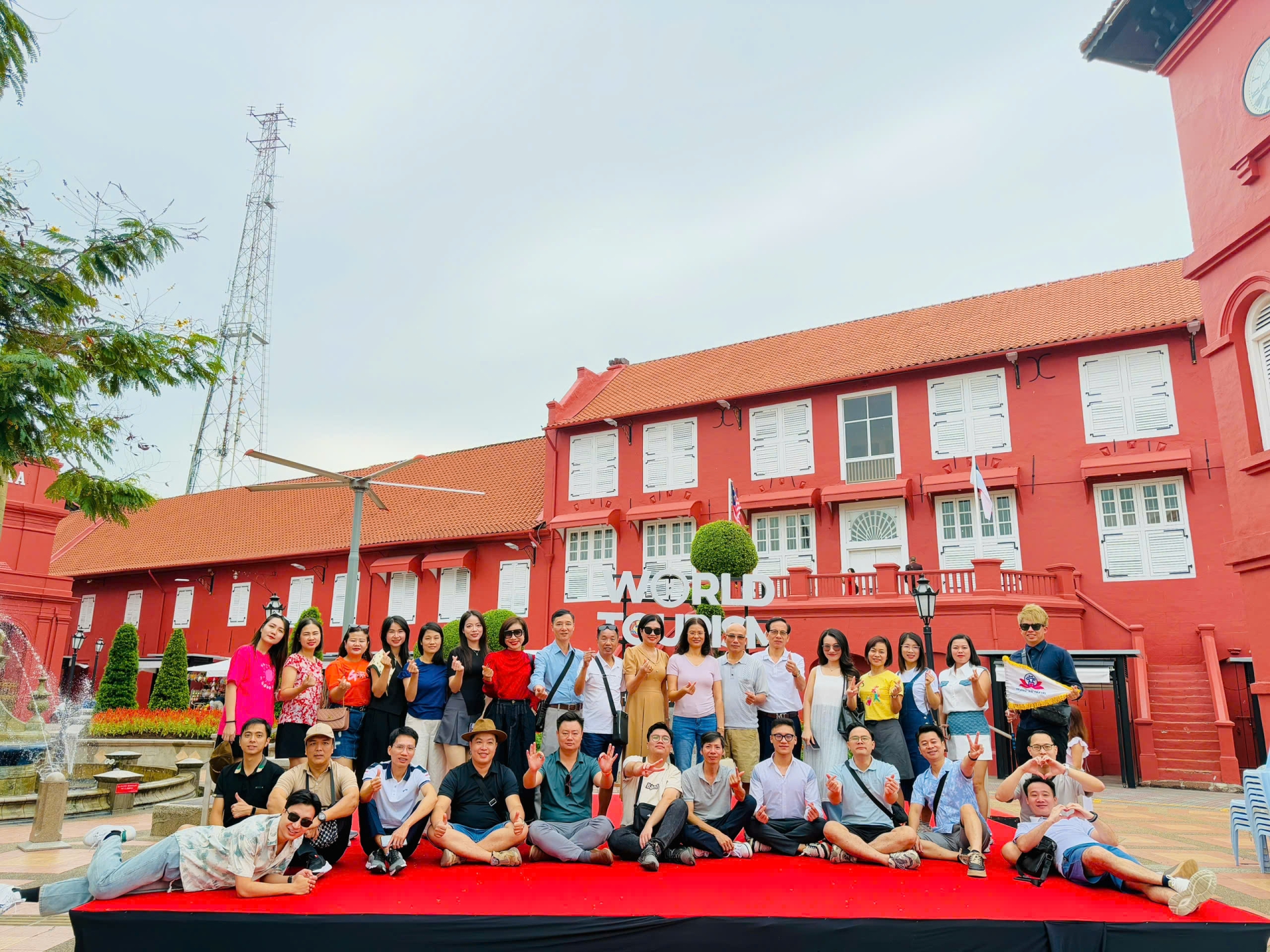 Gợi ý 5 tour nước ngoài giá dưới 15 triệu phù hợp cho gia đình có trẻ nhỏ dịp Hè