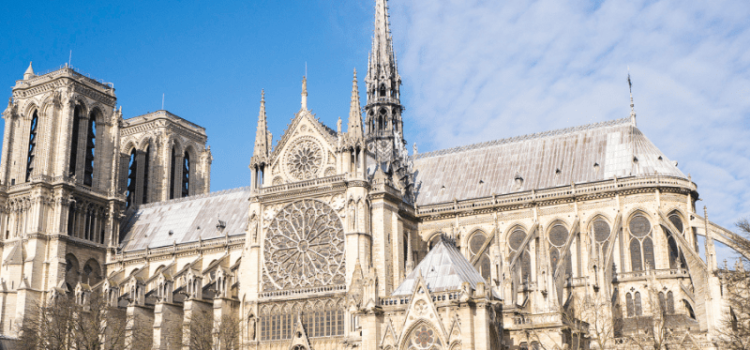 Nhà thờ Đức Bà Paris, kiệt tác kiến trúc bên bờ sông Seine